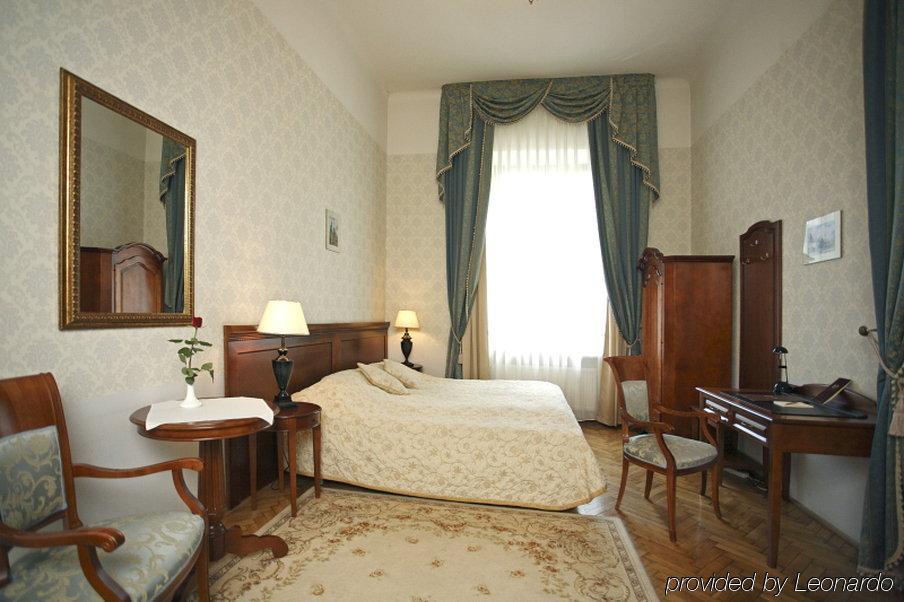 Ostoya Palace Hotel Cracóvia Quarto foto